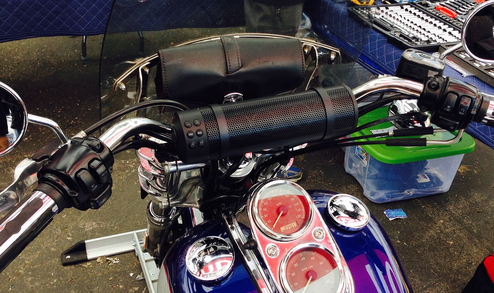 0013279_6-speaker-bluetooth-motorcycle-handlebar-speaker-system